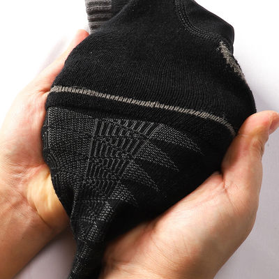 7.4V Baterai Heated Socks Carbon Fiber Heated Hiking Socks Bernapas